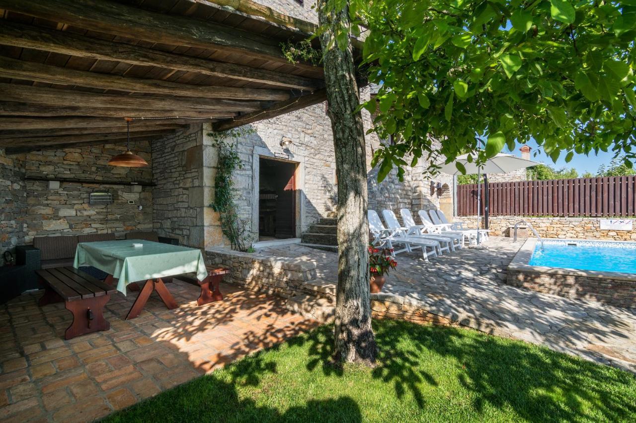 Villa Maria Oprtalj Екстериор снимка